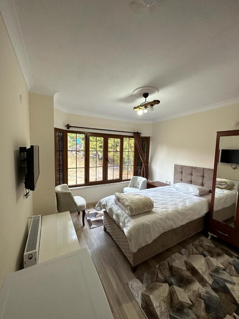 Meseici Butik Hotel Мачка Экстерьер фото